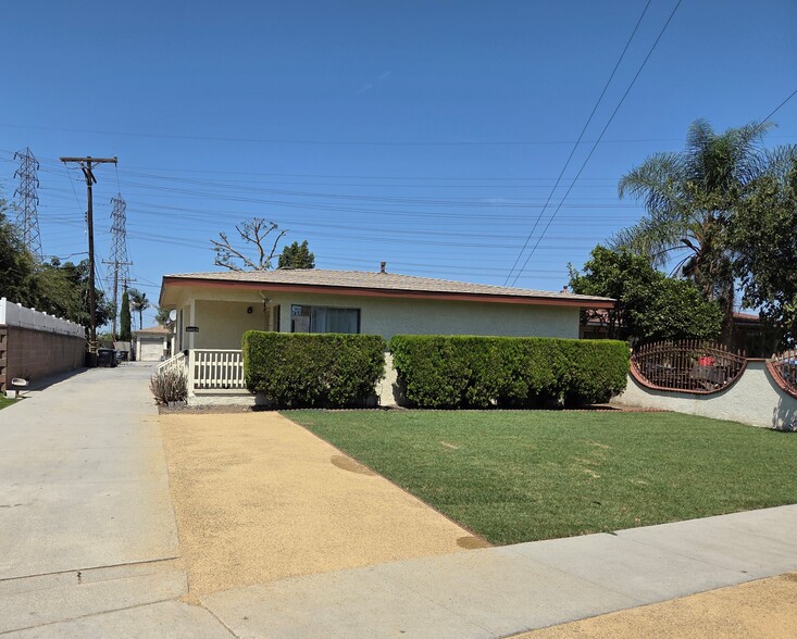 Primary Photo Of 10456 Downey Norwalk Rd, Norwalk Multifamily For Sale