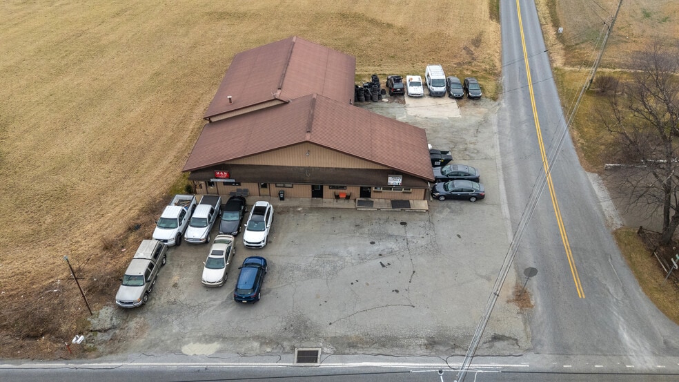 Primary Photo Of 399 Nottingham Rd, Nottingham General Retail For Sale