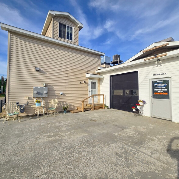 More Photos Of 31 Main Ave N, New York Mills Auto Dealership For Sale