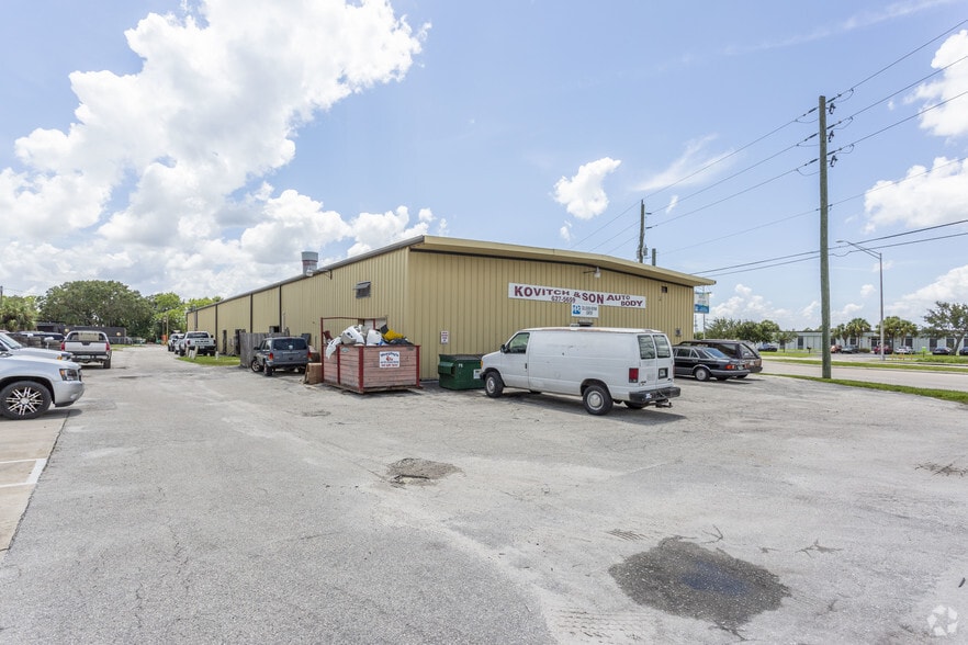 More Photos Of 4186 Kings Hwy, Port Charlotte Warehouse For Lease