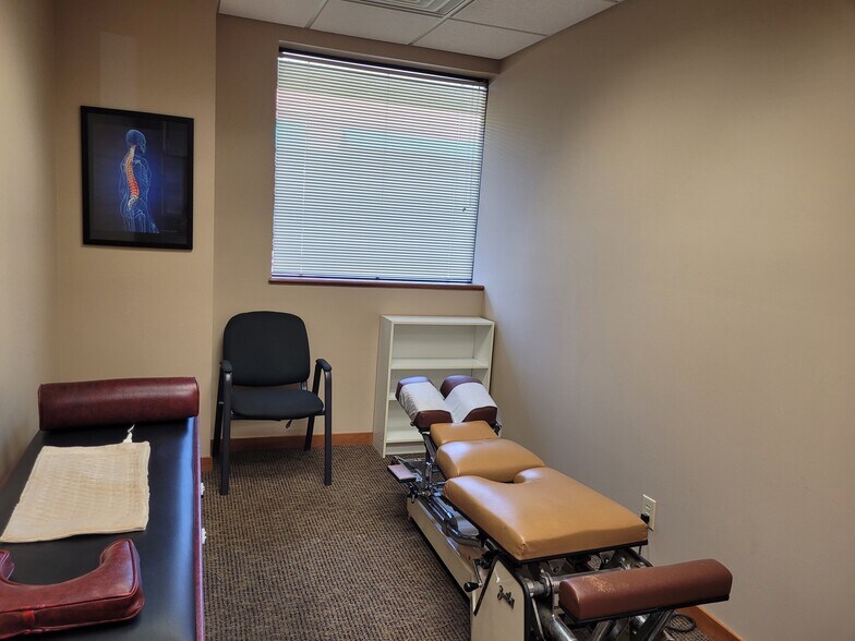 More Photos Of 3434 N Lexington Ave, Shoreview Medical For Lease