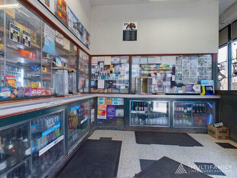More Photos Of 1601 W Garfield Blvd, Chicago Apartments For Sale