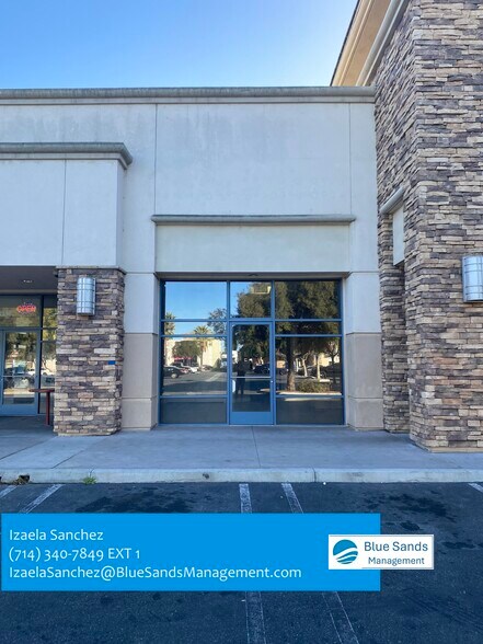 More Photos Of 1127-1135 S Sanderson Ave, Hemet Storefront Retail Office For Lease