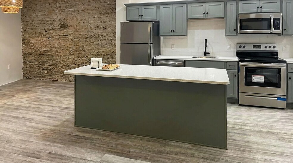 More Photos Of 144 S Wabash St, Wabash Office For Sale
