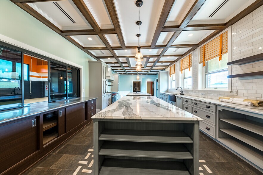 More Photos Of 145 School Rd, Mount Morris Office For Sale