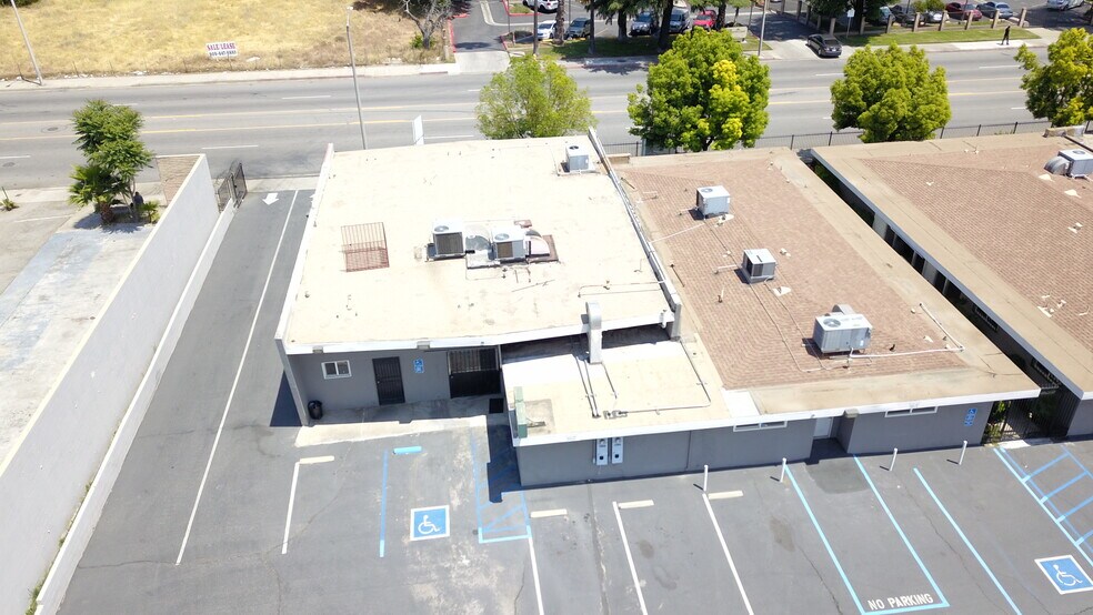 More Photos Of 1384 N Waterman Ave, San Bernardino Office For Lease