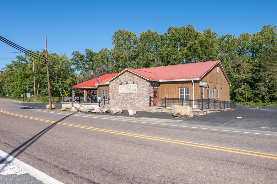 3819 Route 711, Ligonier, PA 15658 Restaurant For Sale