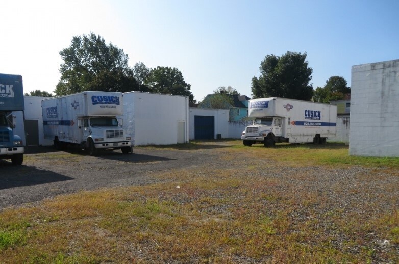 More Photos Of 13-23 Steiner Pl, North Plainfield Warehouse For Lease