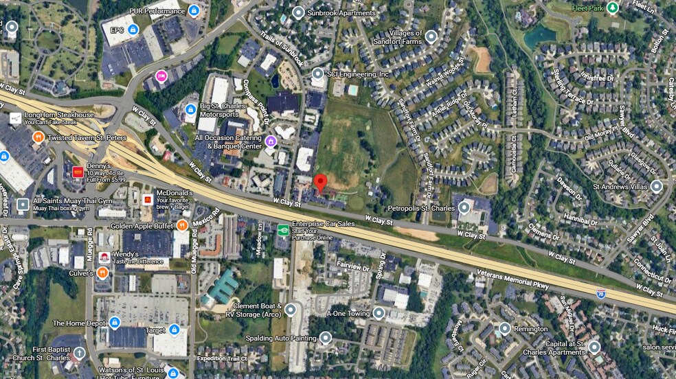 More Photos Of 3660 W Clay St, Saint Charles Office For Lease