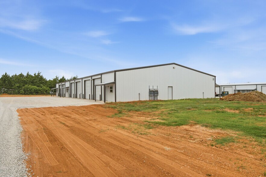 More Photos Of 14005 FM 730 N, Azle Industrial For Lease