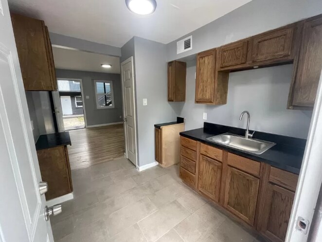 More Photos Of 1297 S Lauderdale St, Memphis Apartments For Sale
