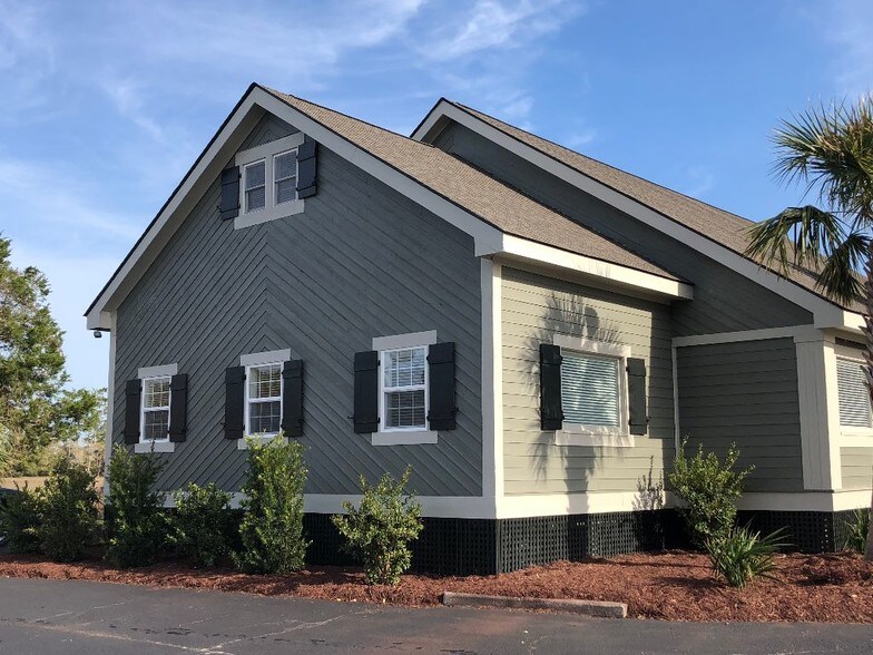 More Photos Of 1003 Landfall Way, Johns Island Office Residential For Sale