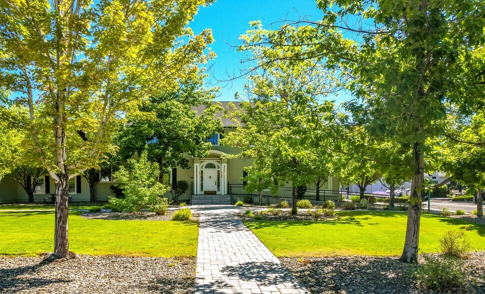 Primary Photo Of 5371 Kietzke Ln, Reno Office For Lease