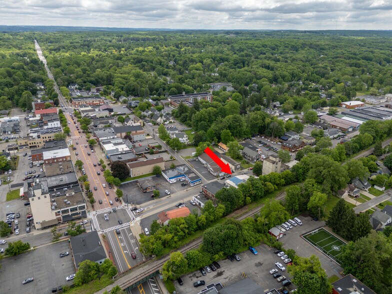 More Photos Of 33 Elm St, East Aurora Restaurant For Sale