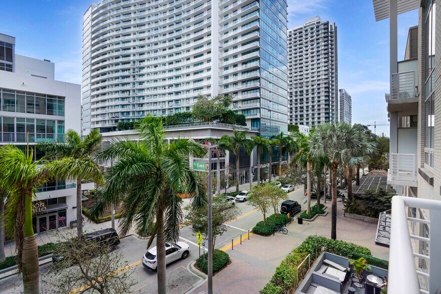 More Photos Of 3250 NE 1st Ave, Miami Apartments For Lease