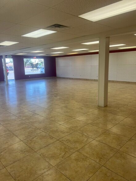 More Photos Of 4225-4237 W Sahara Ave, Las Vegas Freestanding For Lease