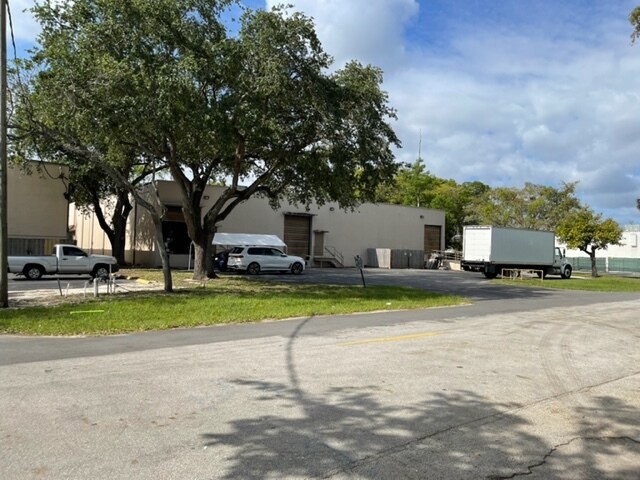 More Photos Of 3181 W Mcnab Rd, Pompano Beach Warehouse For Lease