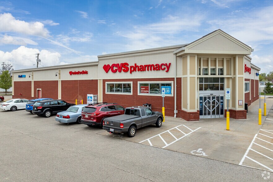 Primary Photo Of 5812 Ridge Rd, Parma Drugstore For Sale