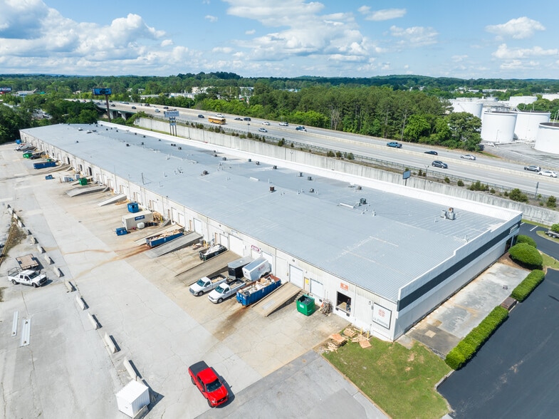 More Photos Of 402-424 Pryor Dr, Chattanooga Warehouse For Lease