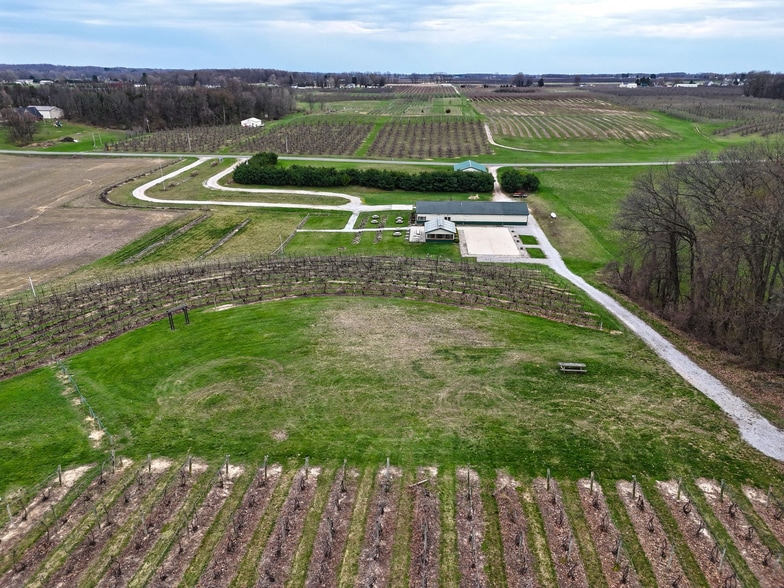 More Photos Of 7785 Hill Rd, Watervliet Winery Vineyard For Sale