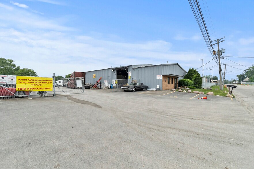 More Photos Of 14002 S Harrison Ave, Posen Truck Terminal For Sale