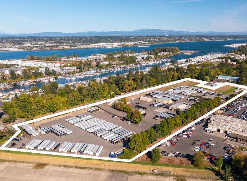 More Photos Of 110 N Marine Dr, Portland Truck Terminal For Lease