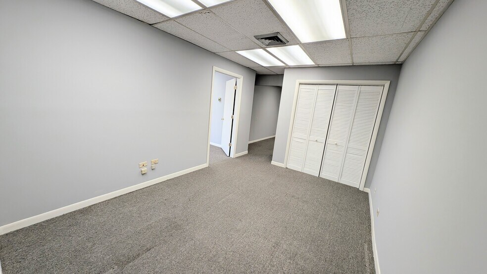 More Photos Of 2131 Hollywood Blvd, Hollywood Office Residential For Lease