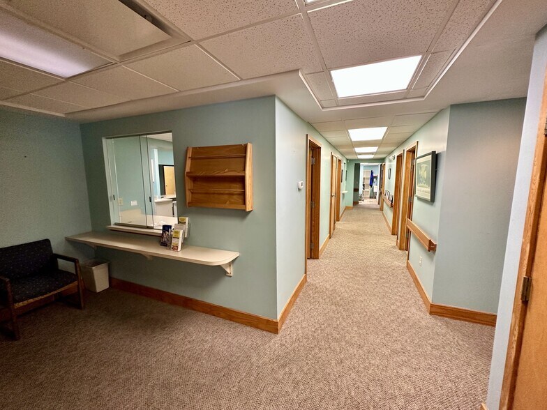 More Photos Of 614 Peninsula Dr, Daytona Beach Medical For Sale