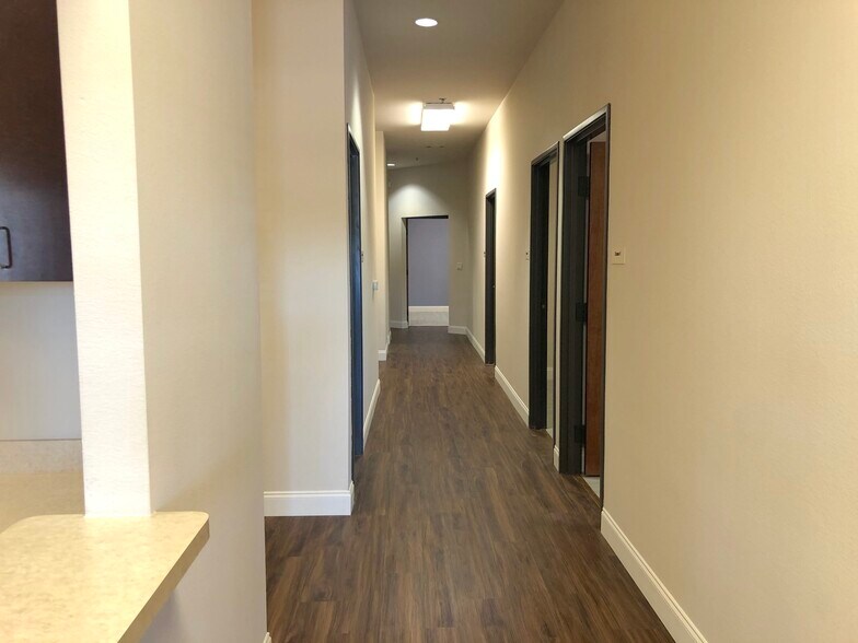 More Photos Of 6513 Preston Rd, Plano Office For Sale