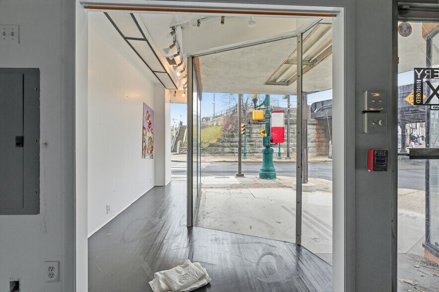 More Photos Of 600 Avenue of the States, Chester Storefront For Lease