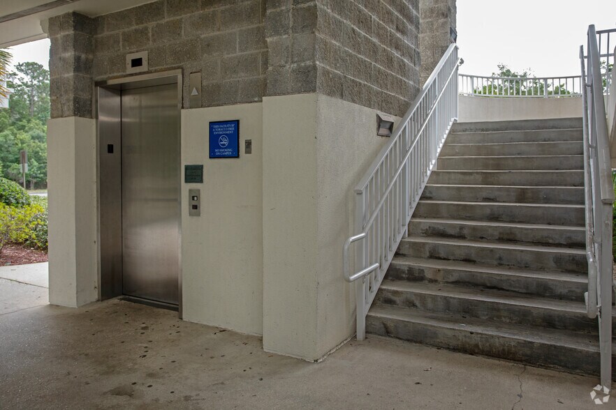 More Photos Of 4555 Emerson Pky, Jacksonville Medical For Lease