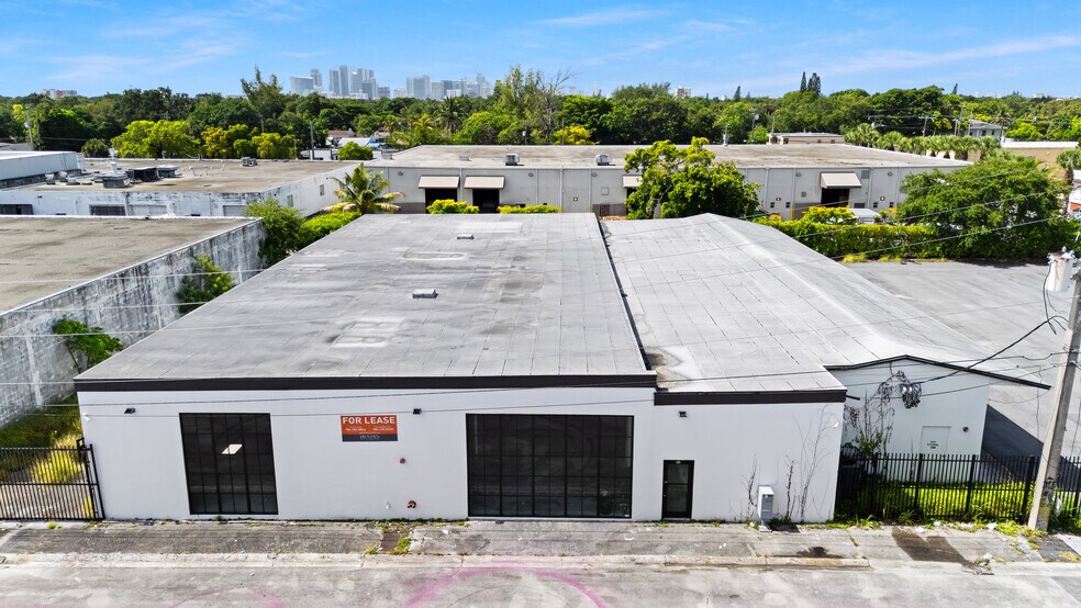 More Photos Of 80 NW 72nd St, Miami Storefront Retail Office For Lease