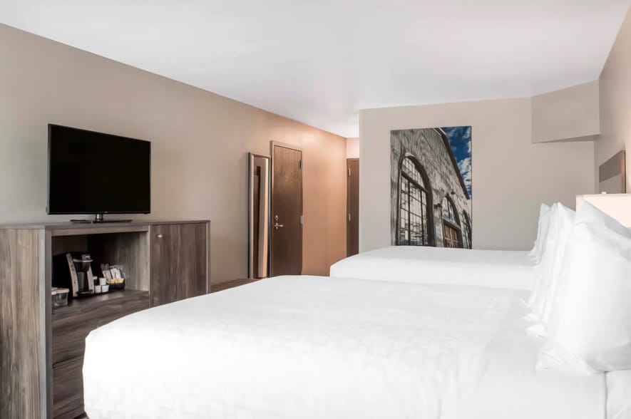 More Photos Of 4655 Harrison Ave, Butte Hotel For Sale