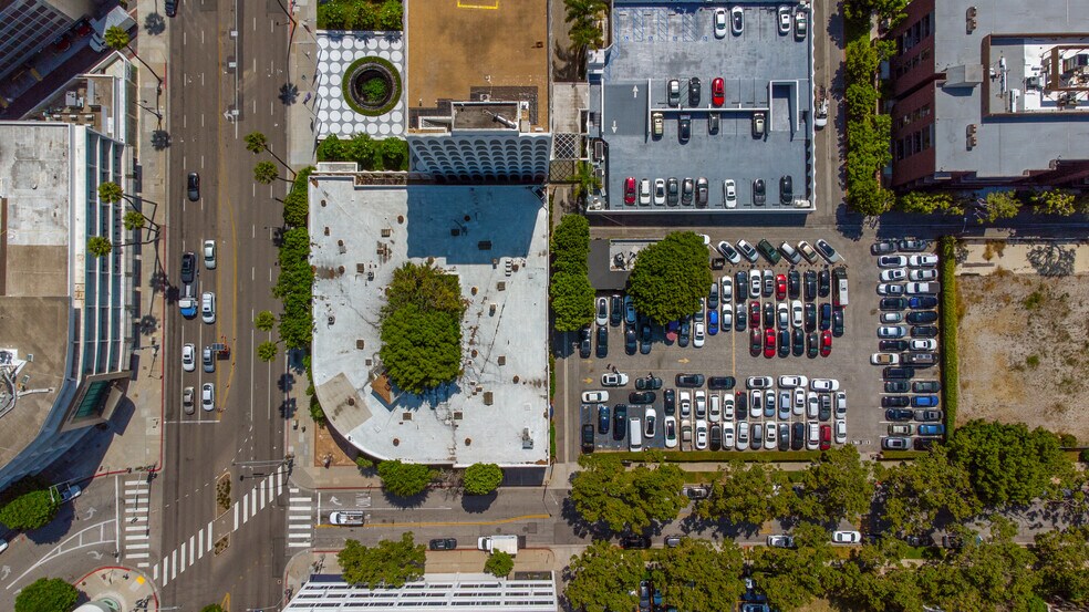 More Photos Of 9730-9732 Wilshire Blvd, Beverly Hills Office For Sale