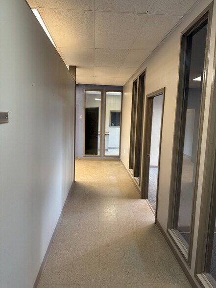 More Photos Of 4860 Clark Howell Hwy, College Park Freestanding For Lease