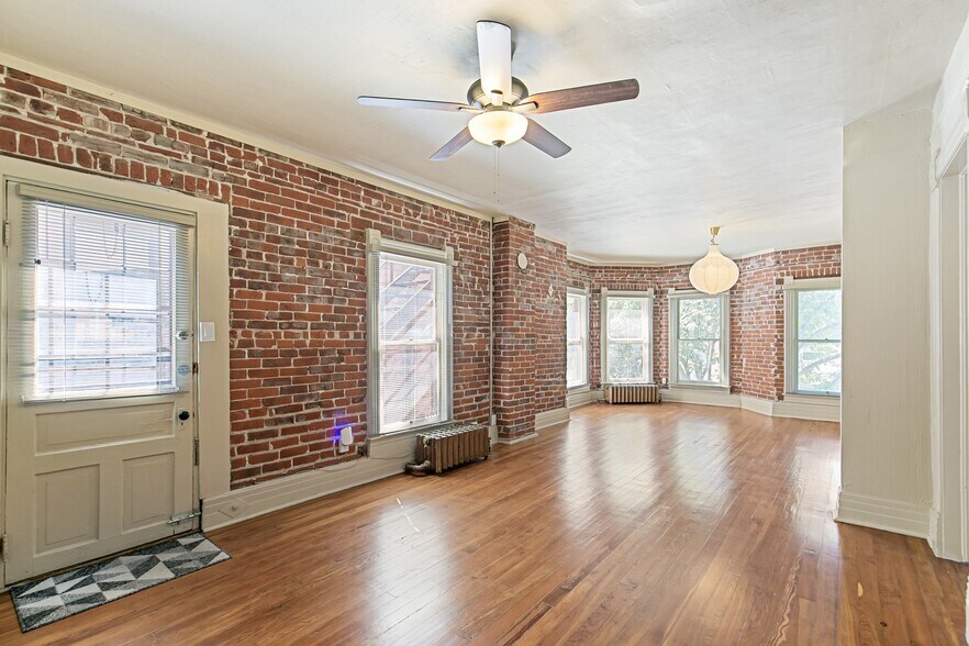More Photos Of 1466 Detroit St, Denver Apartments For Sale