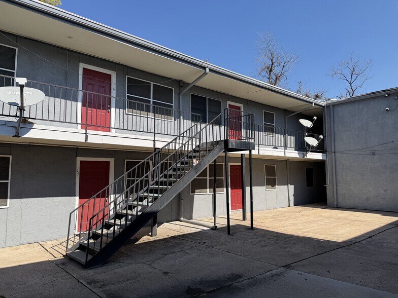 More Photos Of 9100 Dodson St, Houston Apartments For Sale