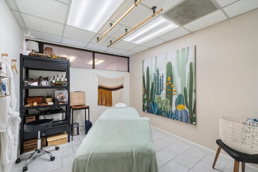 More Photos Of 2830 E Brown Rd, Mesa Medical For Sale