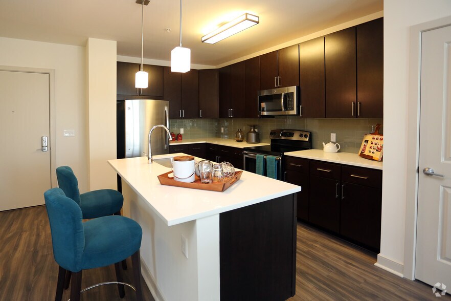 More Photos Of 10000 Town Center Ave, Columbia Apartments For Lease