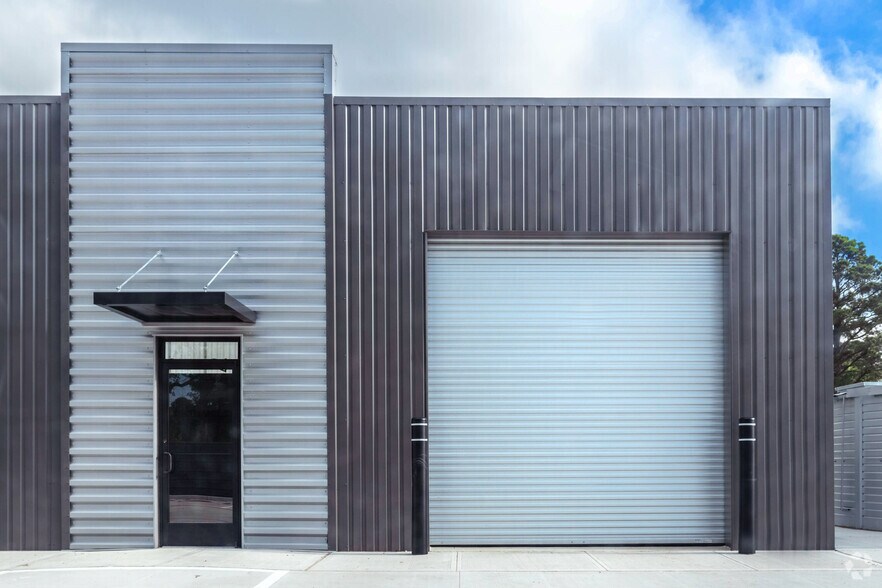 More Photos Of 17948 Cypress Rosehill Rd, Cypress Unknown For Lease