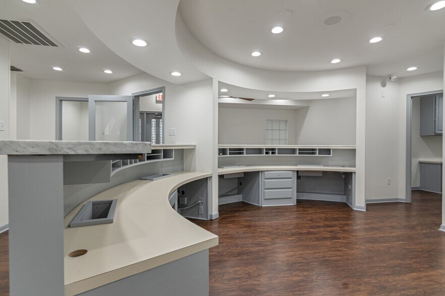 More Photos Of 3112 Lubbock Ave, Fort Worth Medical For Sale