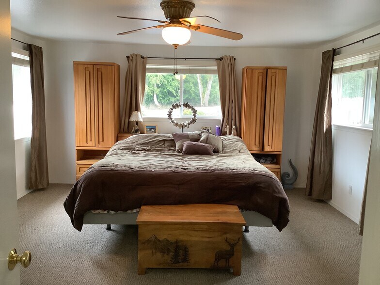 More Photos Of 3102 Chicken Coop Rd, Sequim Specialty For Sale