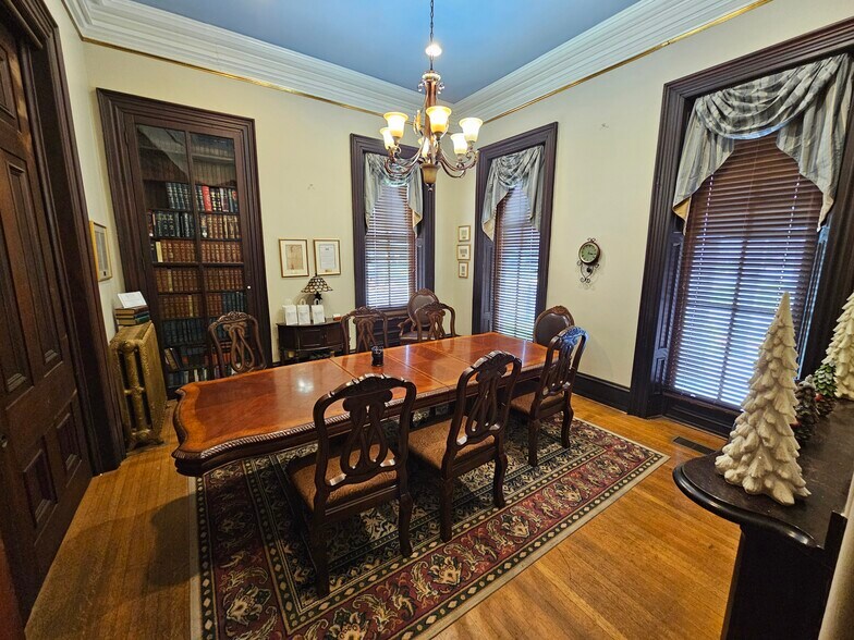 More Photos Of 6 S State St, Dover Office For Sale