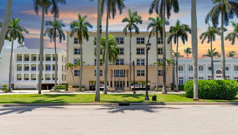 Primary Photo Of 350 Royal Palm Way, Palm Beach Medical For Lease