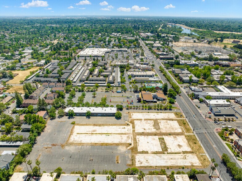 More Photos Of 1420 Howe Ave, Sacramento Land For Sale