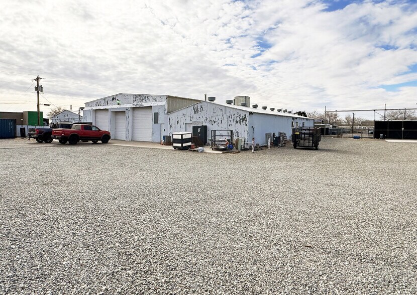More Photos Of 608 General Chennault St SE, Albuquerque Warehouse For Sale