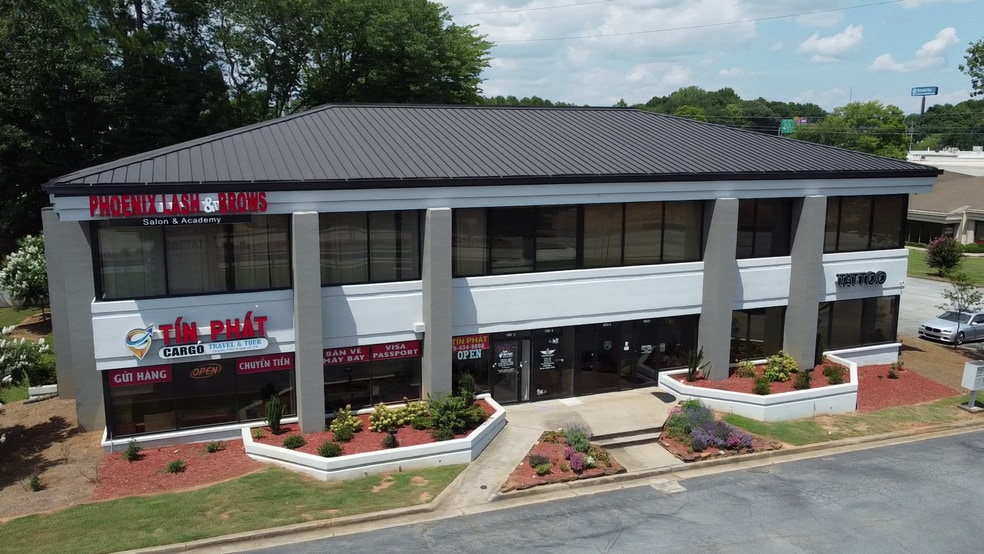 More Photos Of 6139-6141 Oakbrook Pky, Norcross Office For Lease