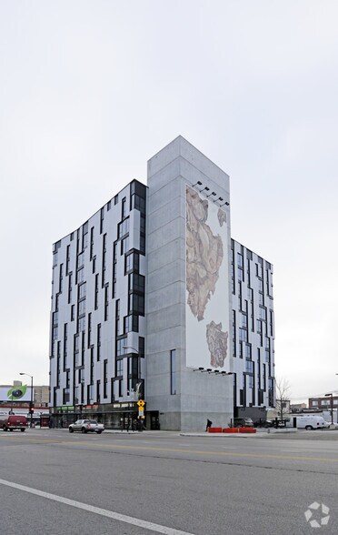 More Photos Of 1611 W Division St, Chicago Apartments For Lease