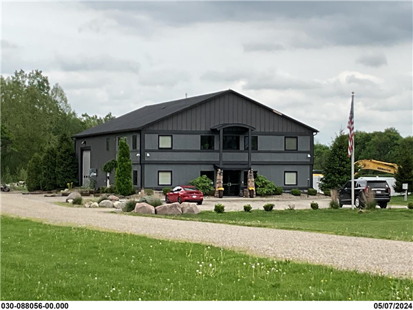 More Photos Of 996 Thornwood Dr, Heath Office For Sale