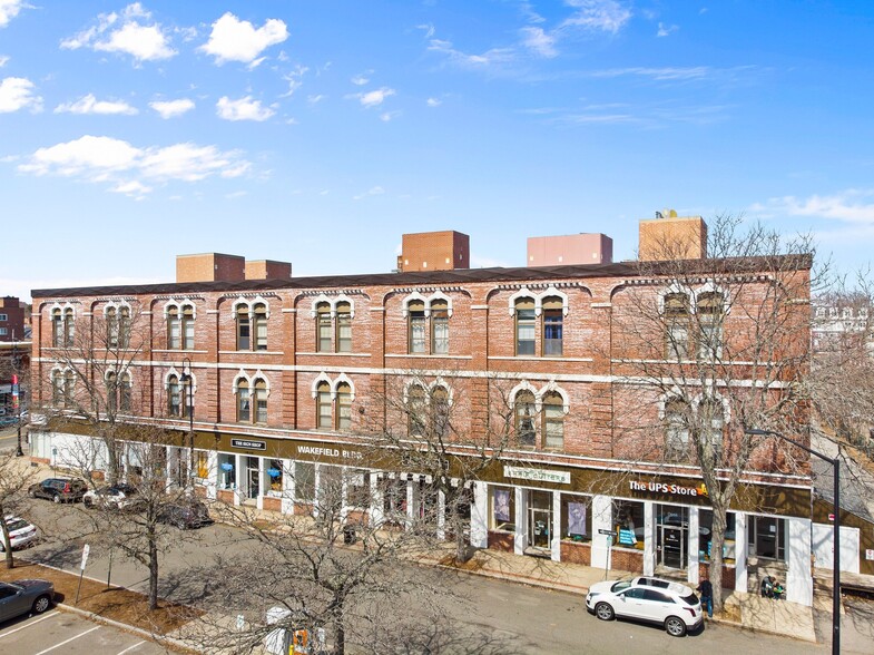 More Photos Of 416 Main St, Wakefield Office For Sale